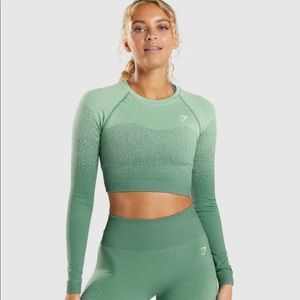 NWOT Gymshark Ombré Adapt Cropped Long Sleeve